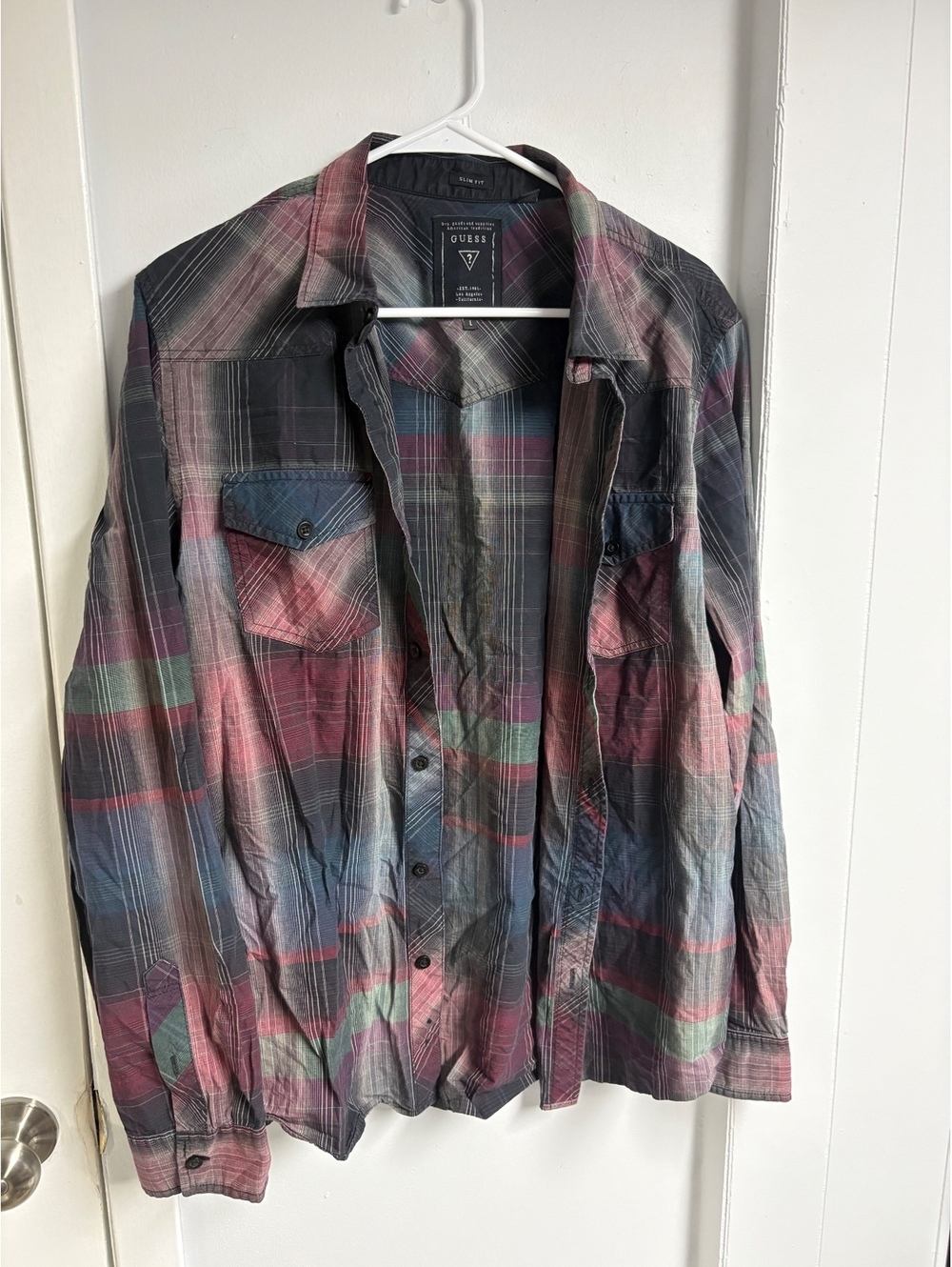 Guess Slim Fit Plaid Button-Up Shirt Large
